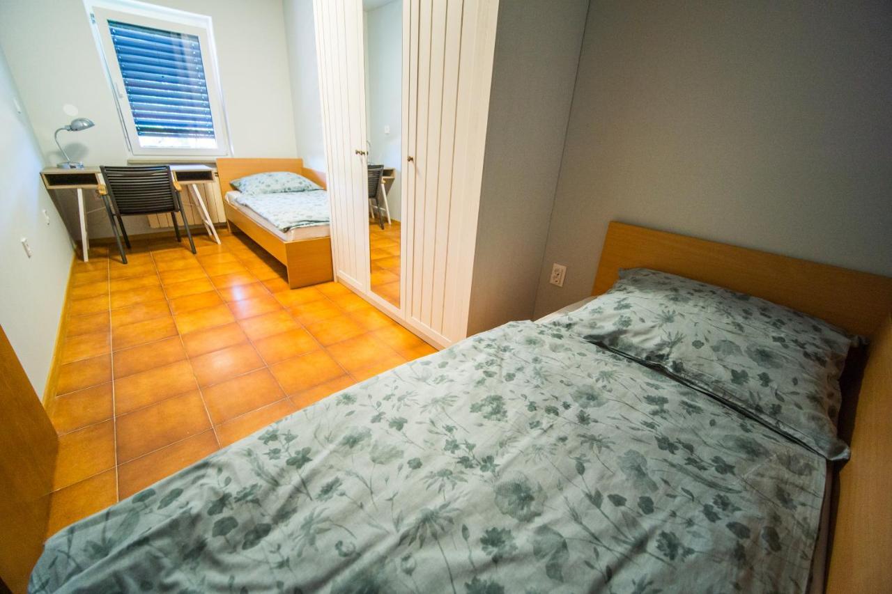 Sara 7, 8, 9 Portorož