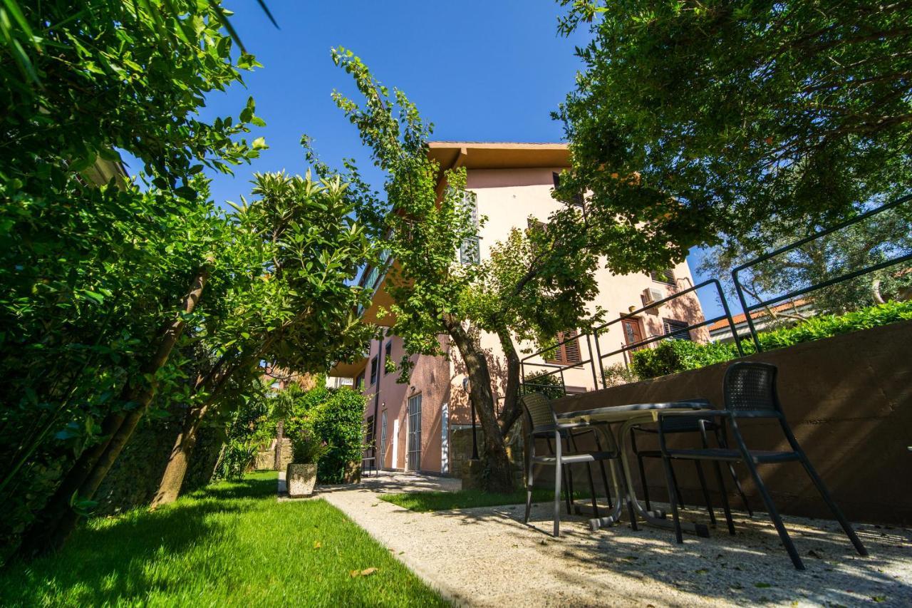 Sara 7, 8, 9 Apartman